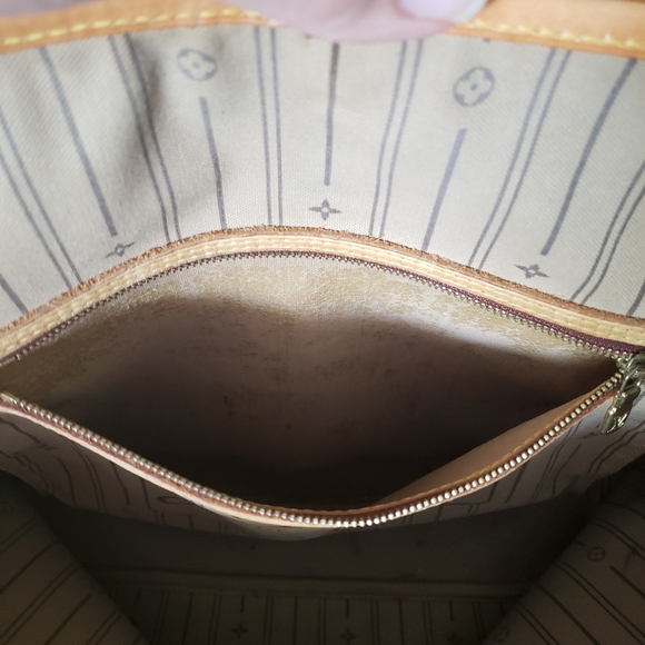 SOLD - Picture 12 of 13